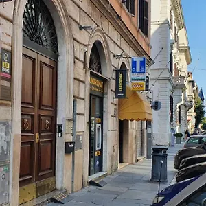 https://anthony-apartment-standard.it-romehotels.com