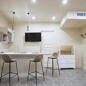 https://vuciata-apartments.catania-hotels.net